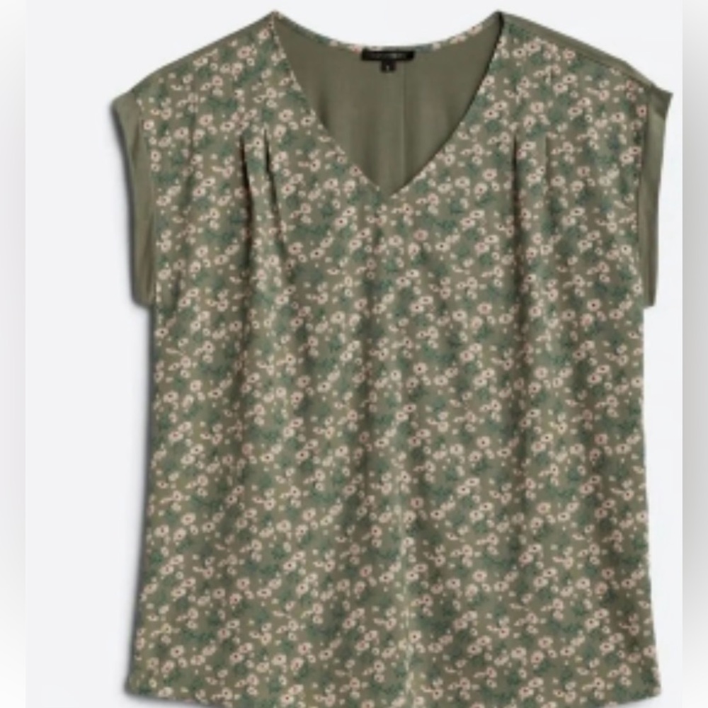Papermoon Green Ellie Blouse NWT MAKE ME AN OFFER!!!